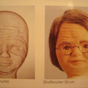 Dukkemaske  Grossmutter    bestemor